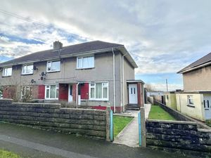 Photo 1- click for photo gallery